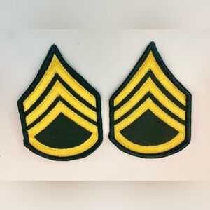 United States Army Staff Sergeant (E-6) Insignia Chevron Rank Patches - Set of 2